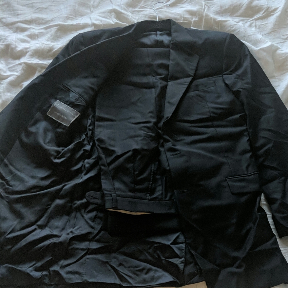 Navy Hickey Freeman Suit (42XLT)